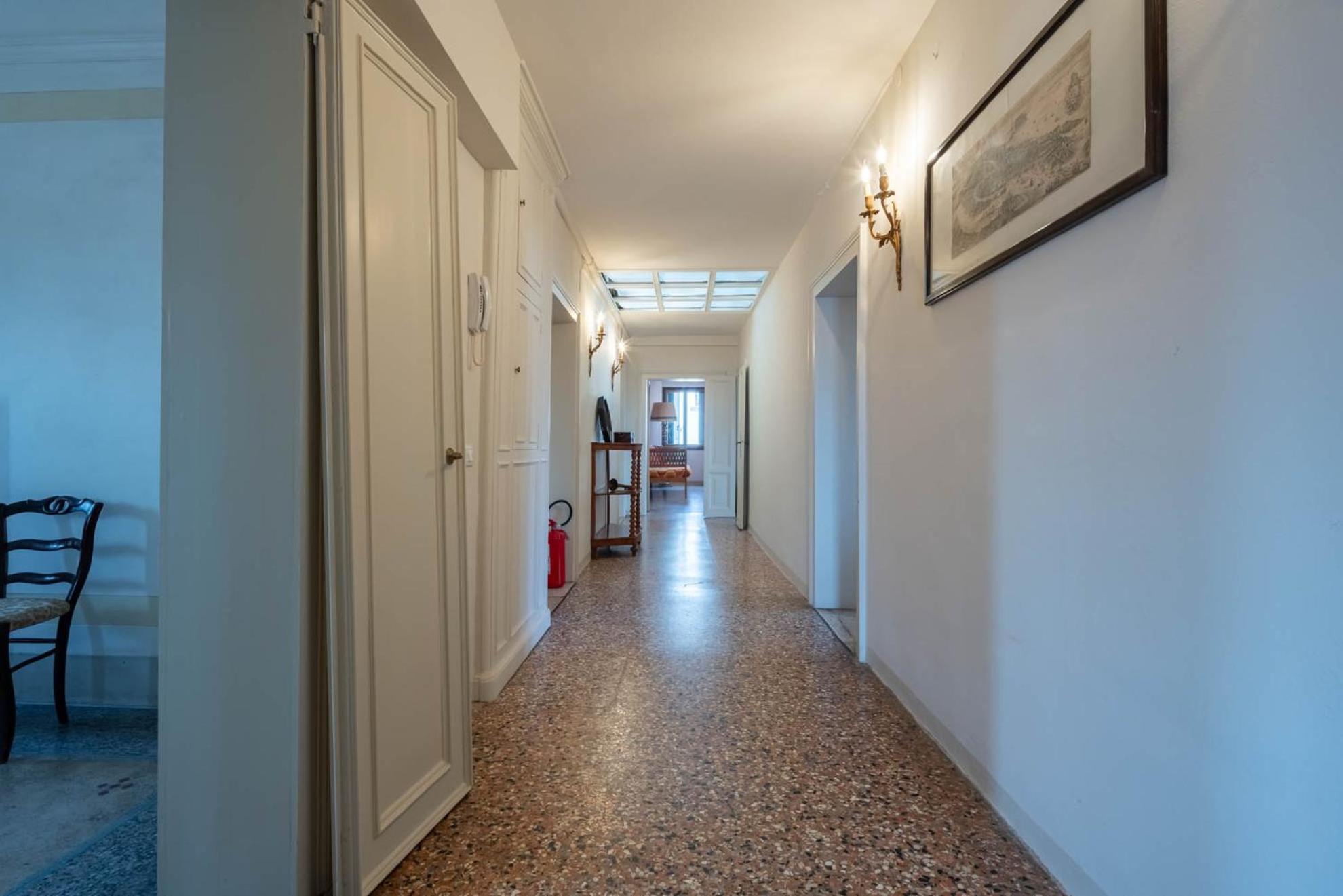 Sunbeam Palace * Venise